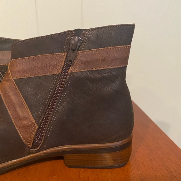 Women’s Naot Brown Boots Size 7 Great Condition - Picture 5 of 8